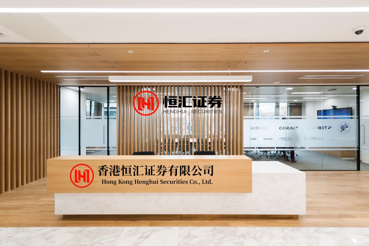 稳益配 高考填志愿也会手慢无？最后一秒上岸985，差点没大学念了...